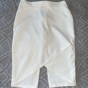 WOMANS REVAMPED PENCIL SKIRT